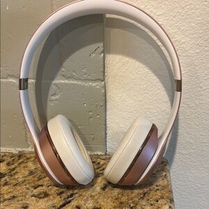 Wireless Over-Ear Headphones - Rose Gold